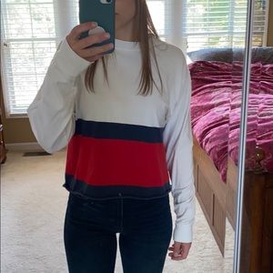 Brandy Melville long sleeve crop top